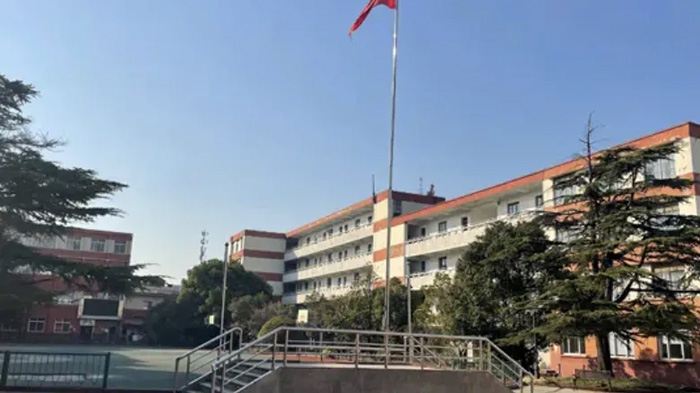 3 上海日本方向國(guó)際高中，學(xué)費(fèi)普遍低于10萬(wàn)11.jpg