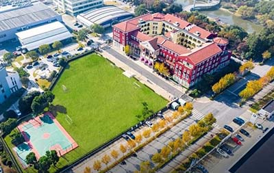 上海華旭雙語寄宿制國際學校，70%錄取全球TOP50院校