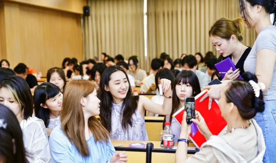 1 光華國際教育：上海光華好奇國際藝術中心10.jpg