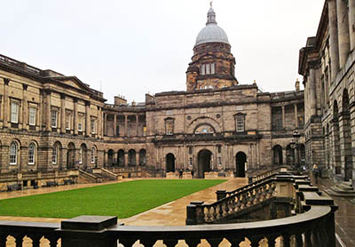 英國大學2020年秋季入學時間安排（包機_學費減免政策）