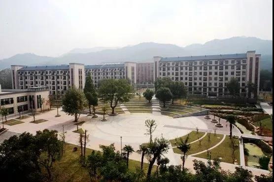 杭外劍高招生報考_課程體系_錄取